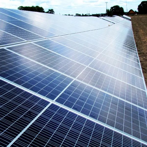 Forum: Clean energy, effective recycling can align with economic growth